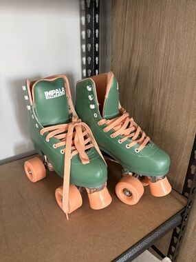Impala Kids Green Roller Skates with Peach Accents